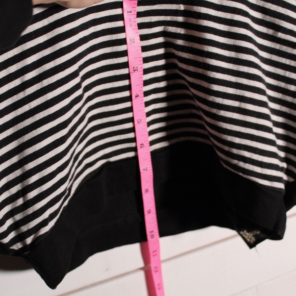 Made in Cali Crop Top Stripes/Black - Picture 8 of 9